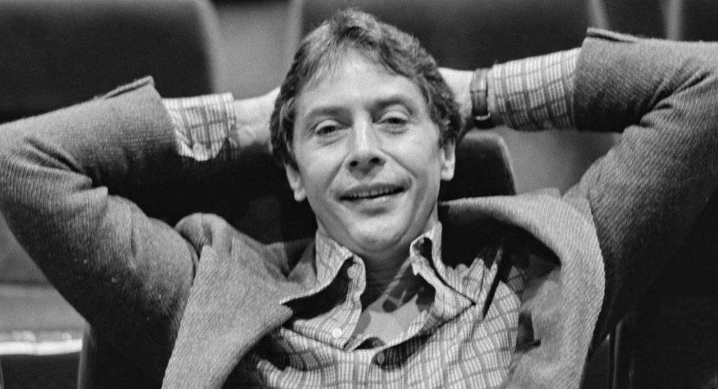 وفاة المخرج والممثل الأمريكي مارك ريدل عن عمر ناهز 97 عامًا